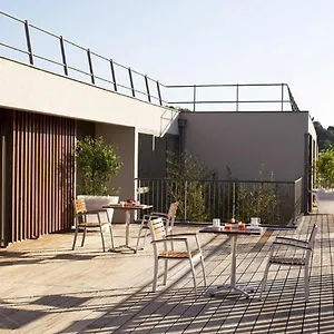 Adonis Dock Ouest 3*, Lyon Francia